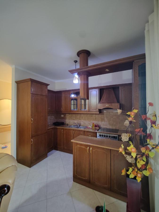 City Center Apartment بيرات المظهر الخارجي الصورة