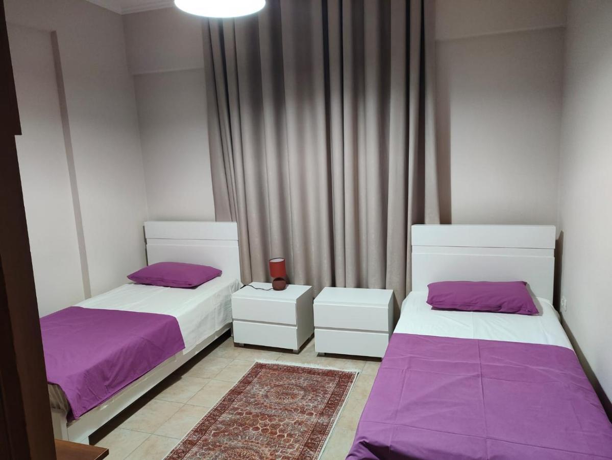 City Center Apartment بيرات المظهر الخارجي الصورة