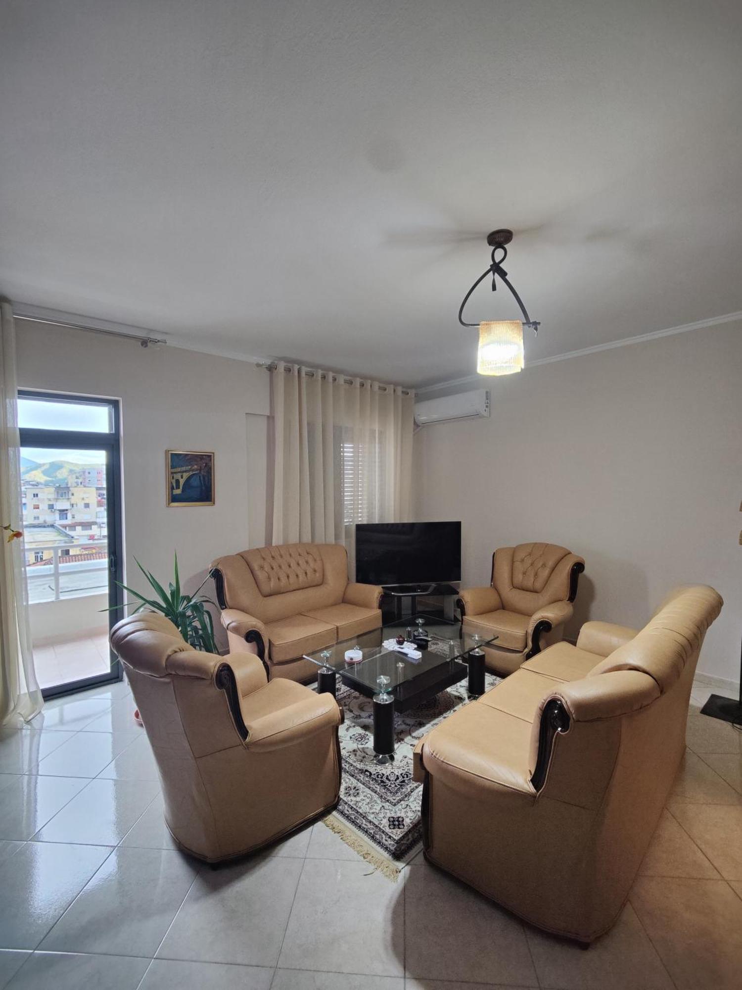 City Center Apartment بيرات المظهر الخارجي الصورة